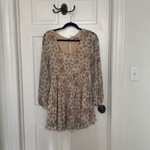 Brown pattern dress